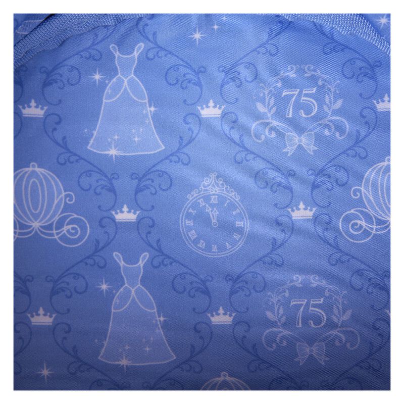 WDBK3912-LFDISNEYCINDERELLA75THANNIVSHINYSERIESBKP-0851-HiRes-3.jpg