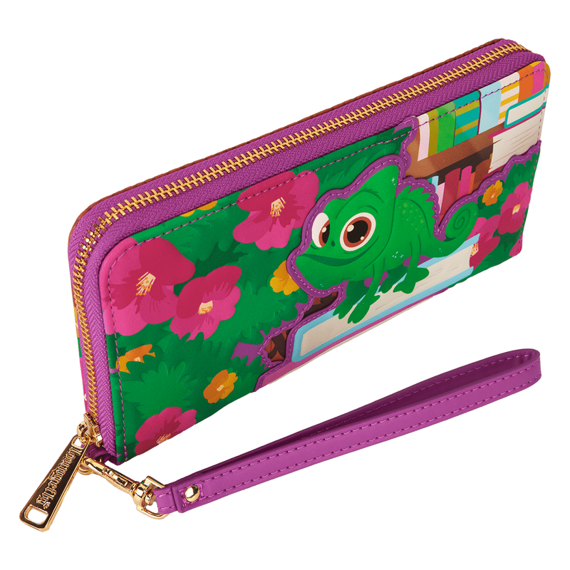 WDWC0069-LFDISNEYRAPUNZELBOOKSWRISTLET-1433-4.png